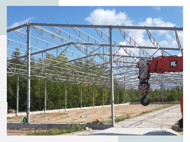 Строительство конюшен в Клинцы от 624 руб. под ключ