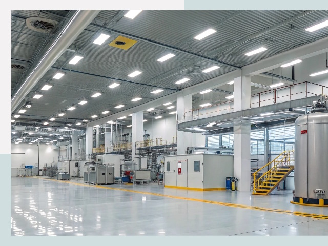 Освещение ангаров в Клинцах от 624 руб. - Эффективные решения